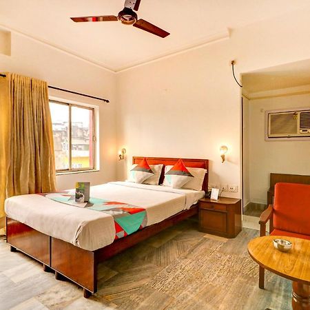 Camac Plaza Hotell Kolkata Eksteriør bilde