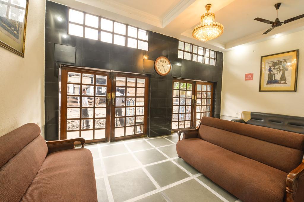 Camac Plaza Hotell Kolkata Eksteriør bilde