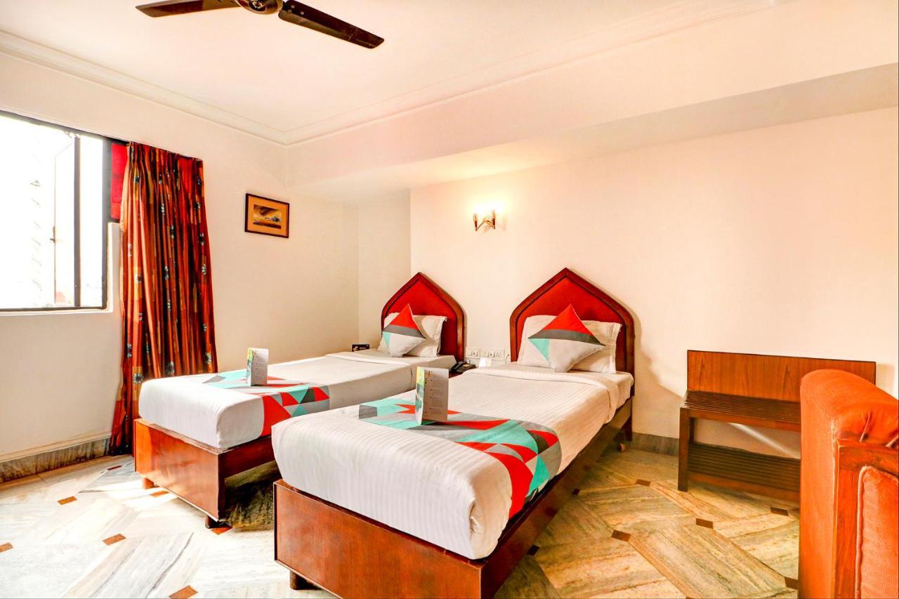 Camac Plaza Hotell Kolkata Eksteriør bilde